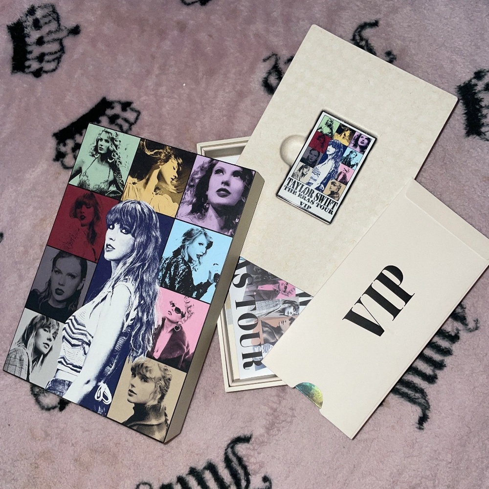 Taylor Swift, the Eris tour VIP mini box package